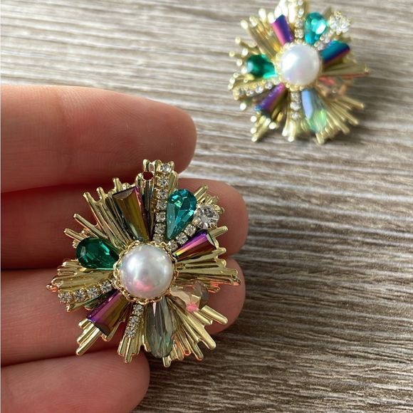 Colorful stud earrings - Picture 2 of 4